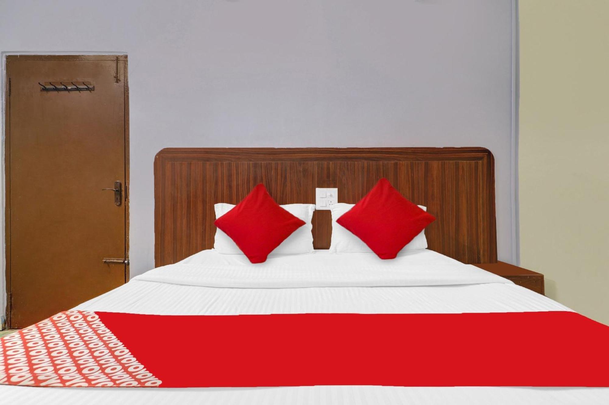 Hotel O Hrr Hotels Near Paradise Circle Secunderabad Экстерьер фото